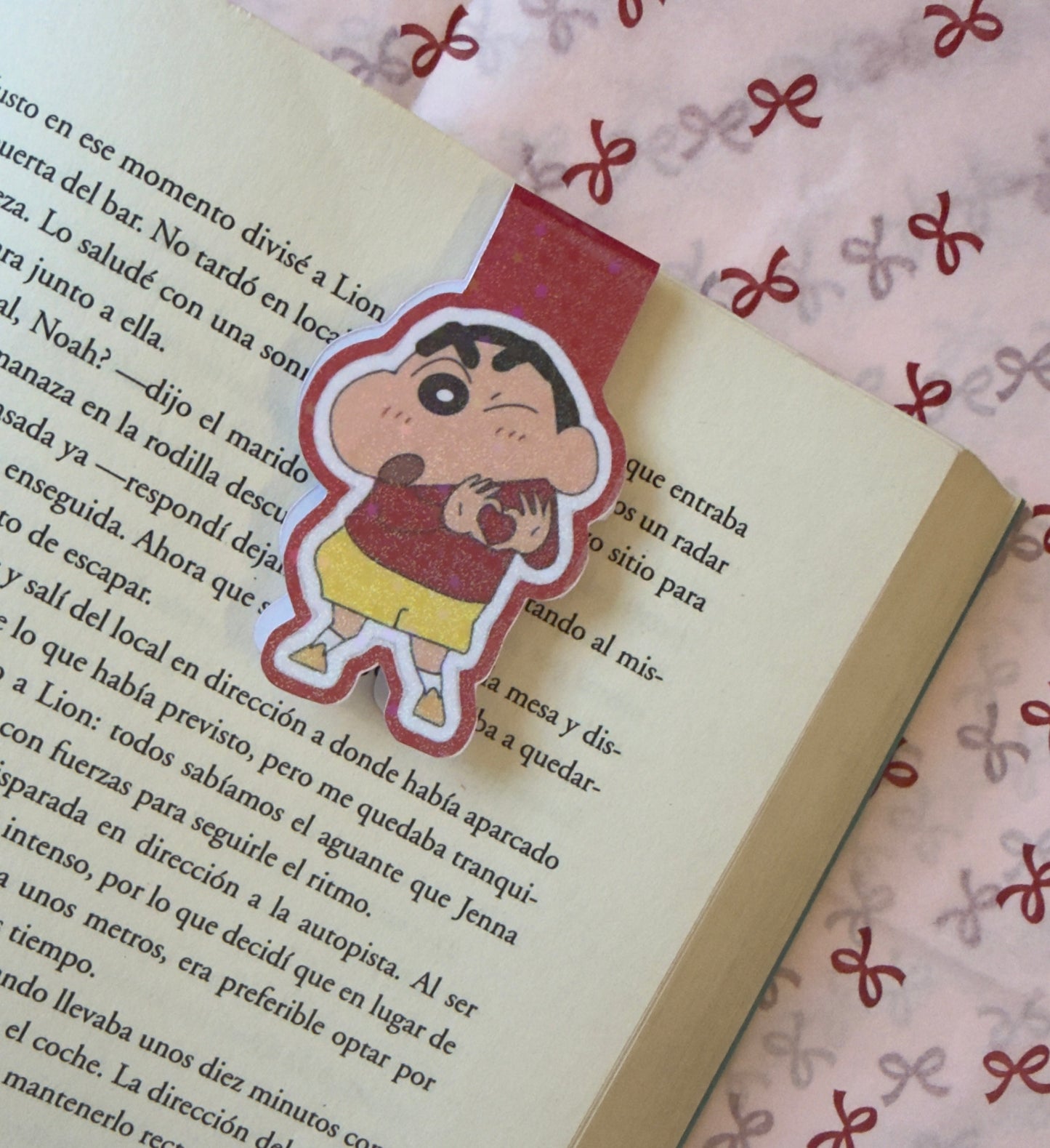 ✨ Marcapáginas magnético Shinchan ✨