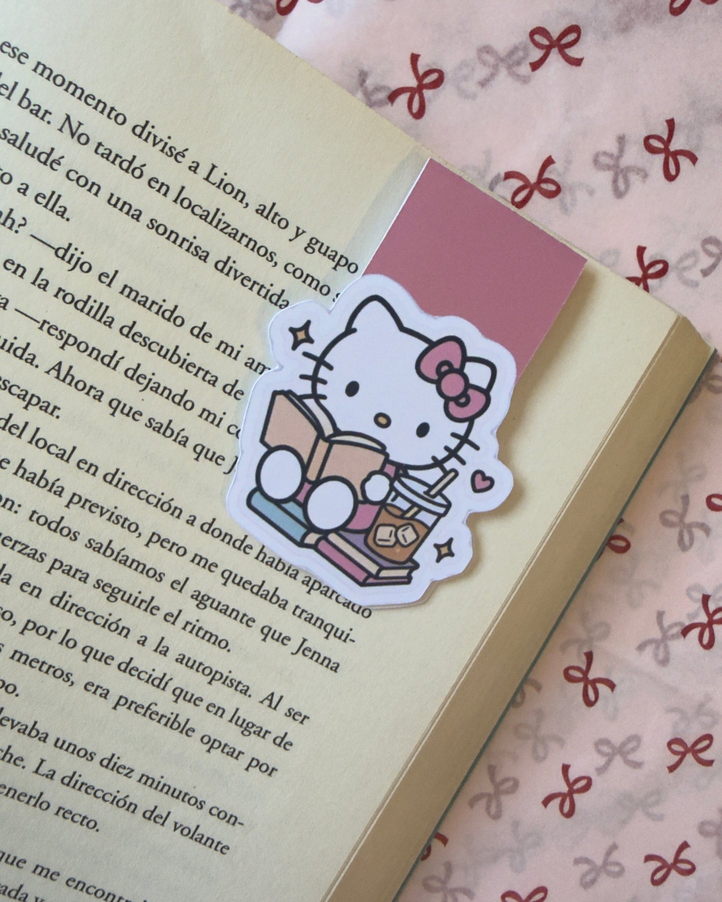 Marcapáginas Magentico Hello Kitty